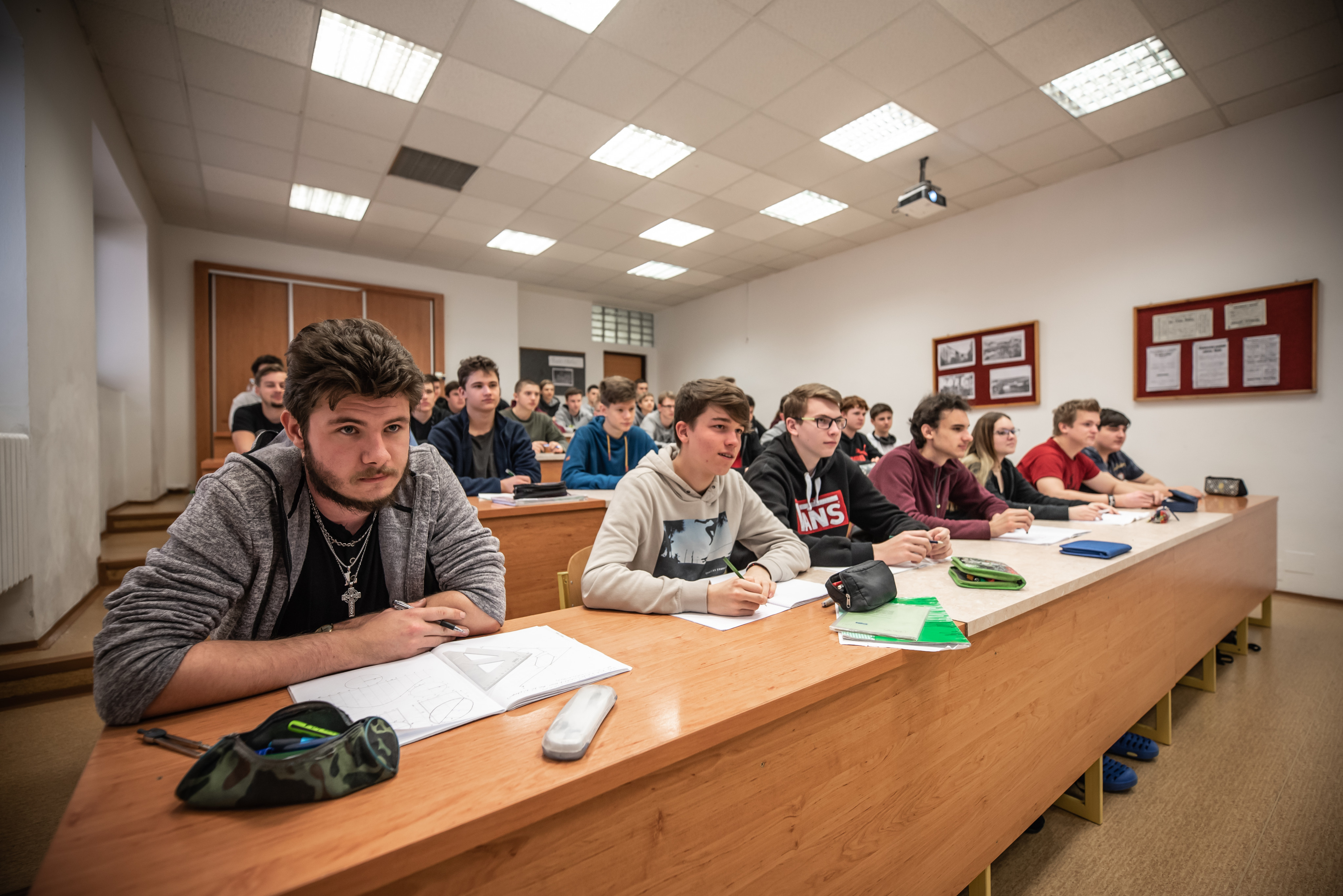 SŠ Automobilní - Studuj u nás a uplatni se po škole na trhu práce