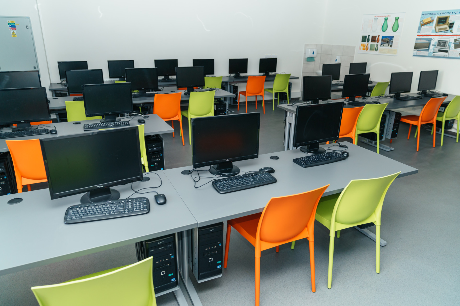 Slavnostní otevření nově zrekonstruovaných dílen a učeben